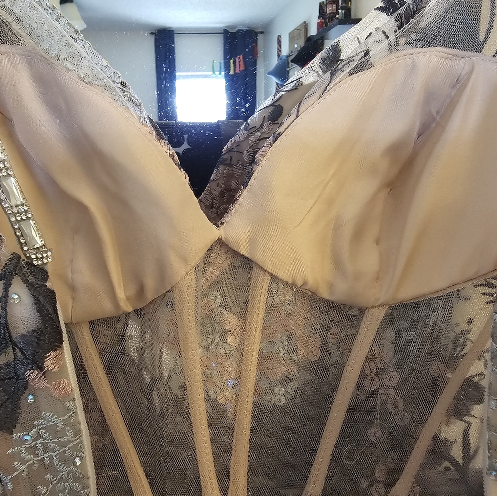 Embroidered Flower and Rhinestone Mini Dress - Picture 6 of 12